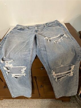 American Eagle Light Wash Curvy Straight Jeans NWT